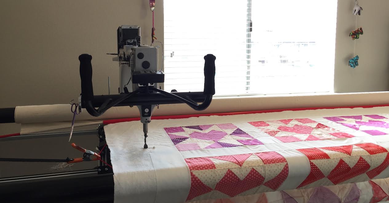 Machine Quilting – Knot and Thread Design