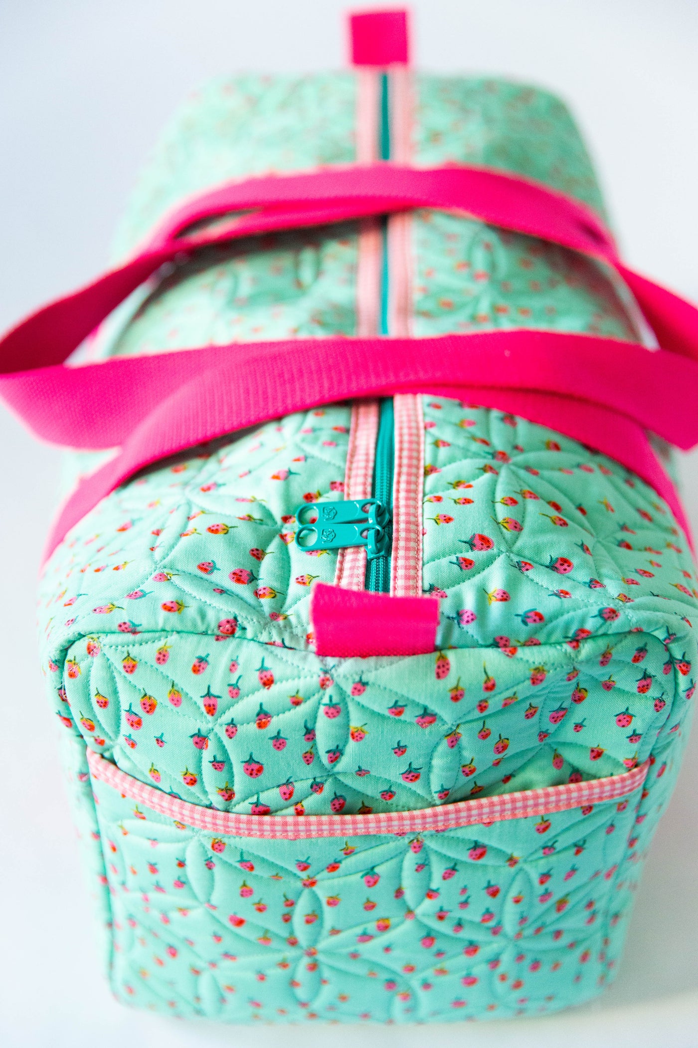 Patchwork Duffle Mini 2nd Edition (PDF Pattern) – Knot and Thread Design